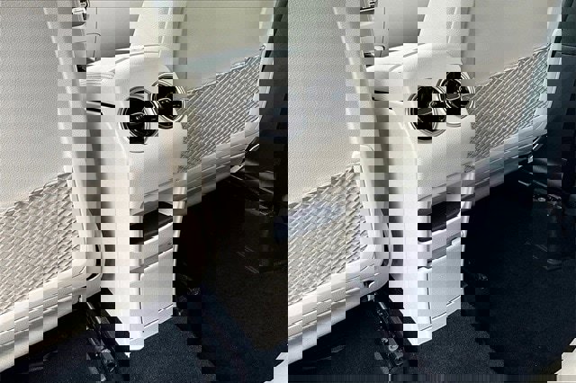 Certified 2025 Mercedes-Benz GLA 250 4MATIC image 13