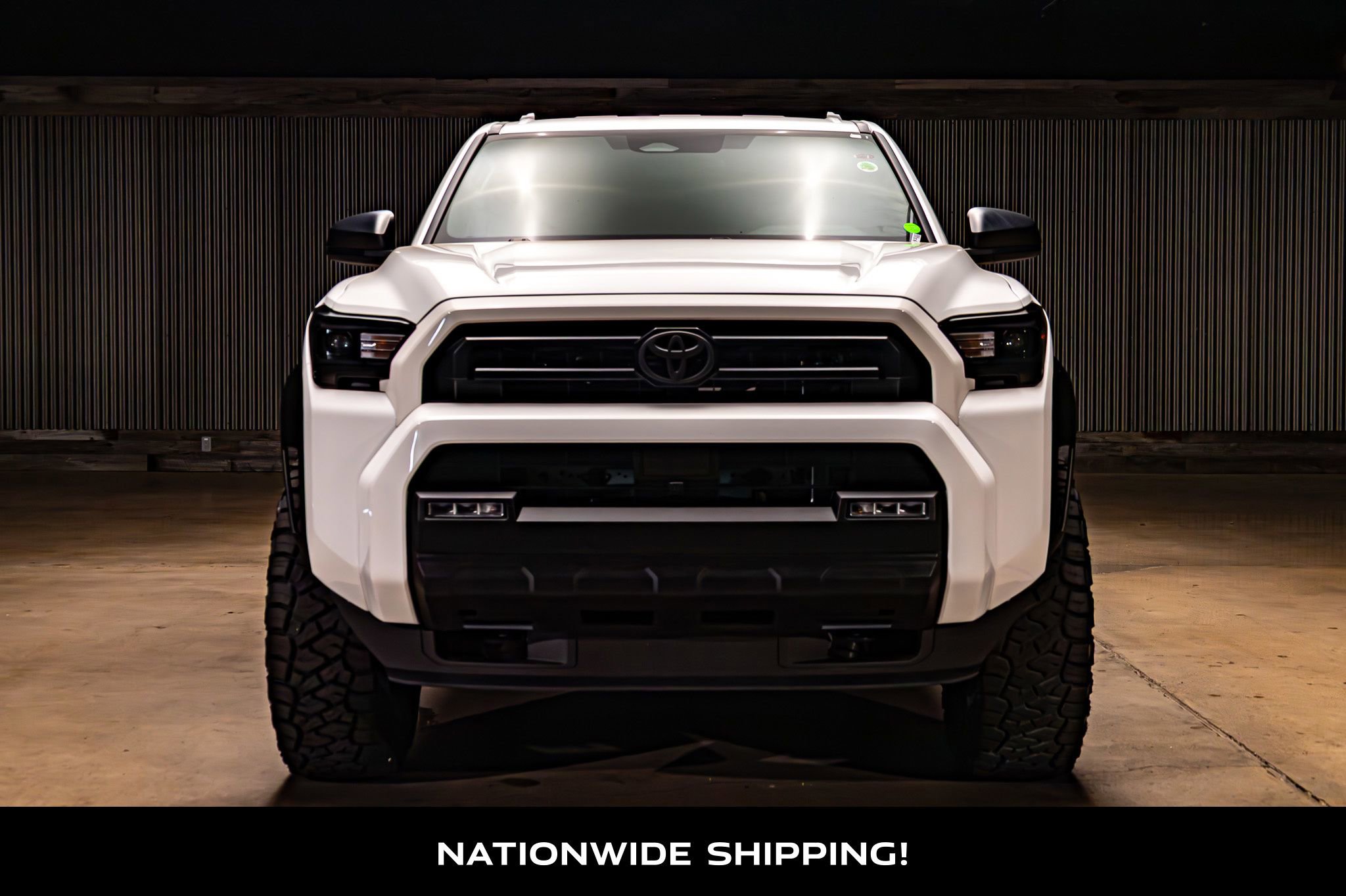 Used 2025 Toyota 4Runner SR5 AWD/4WD image 4