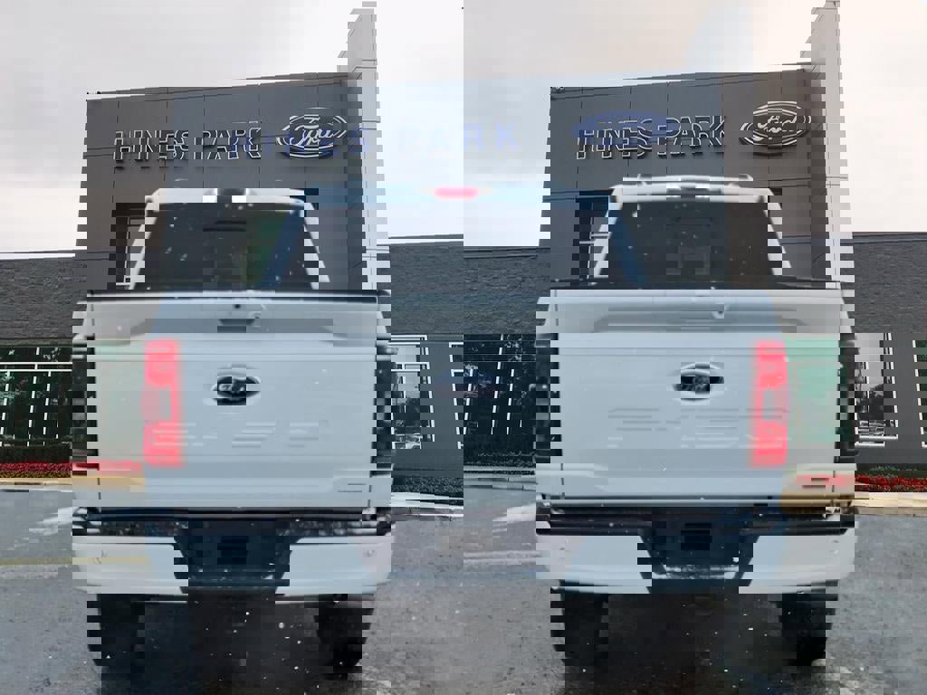 Certified 2022 Ford F150 XLT w/ Equipment Group 302A High image 6