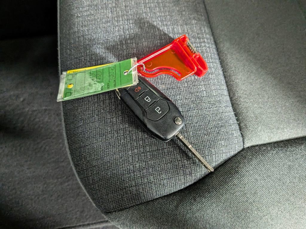 Used 2025 Ford F150 XLT w/ Equipment Group 301A Standard AWD/4WD image 30