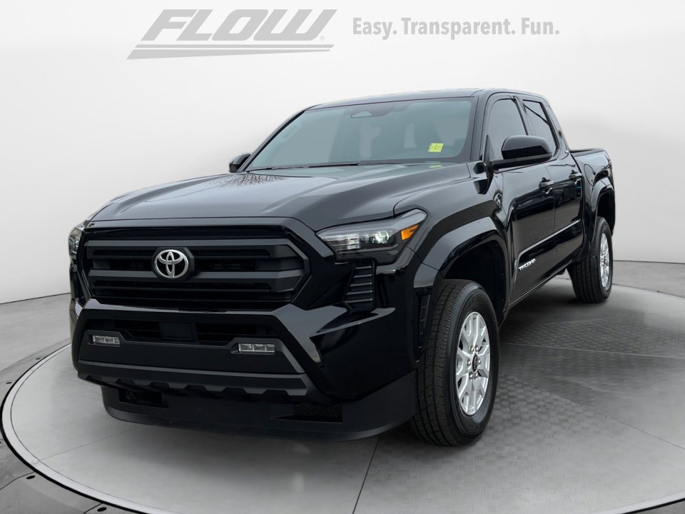 Certified 2025 Toyota Tacoma SR5 image 4