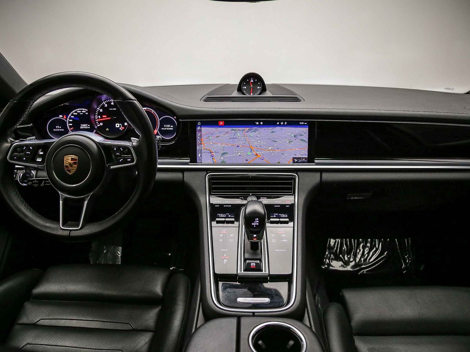 Certified 2018 Porsche Panamera RWD image 17