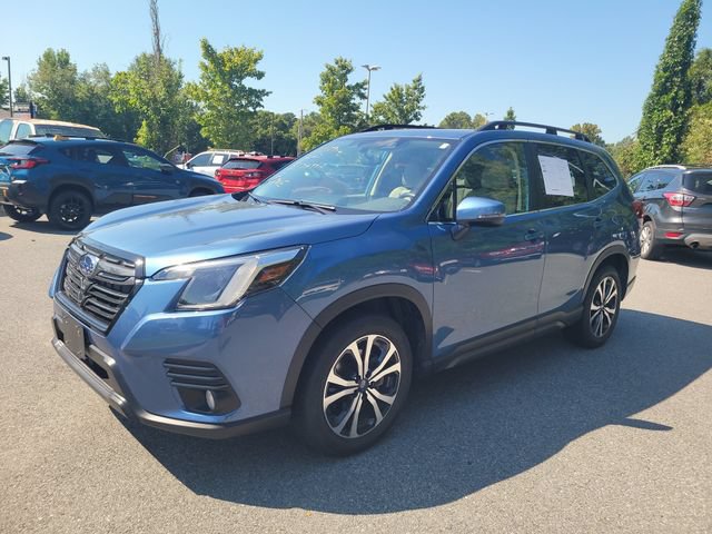 Used 2023 Subaru Forester Limited AWD/4WD image 7