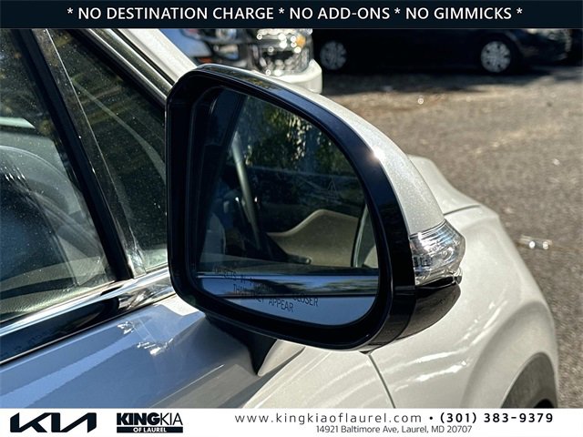 Used 2022 Hyundai Santa Fe SEL Convenience w/ Cargo Package image 16