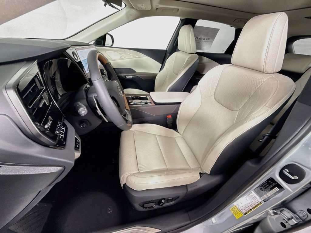 New 2026 Lexus RX 350 FWD w/ Convenience Package image 16