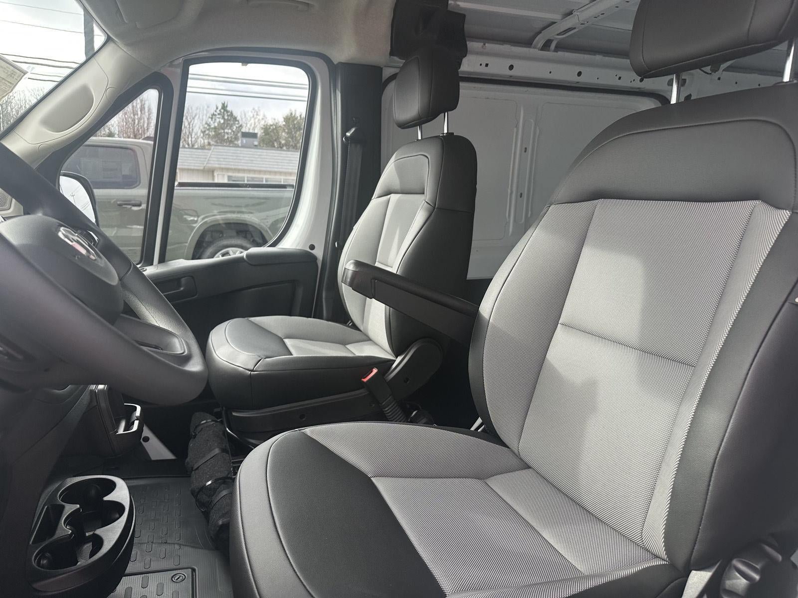 New 2026 RAM ProMaster 1500 w/ Convenience Group FWD image 12