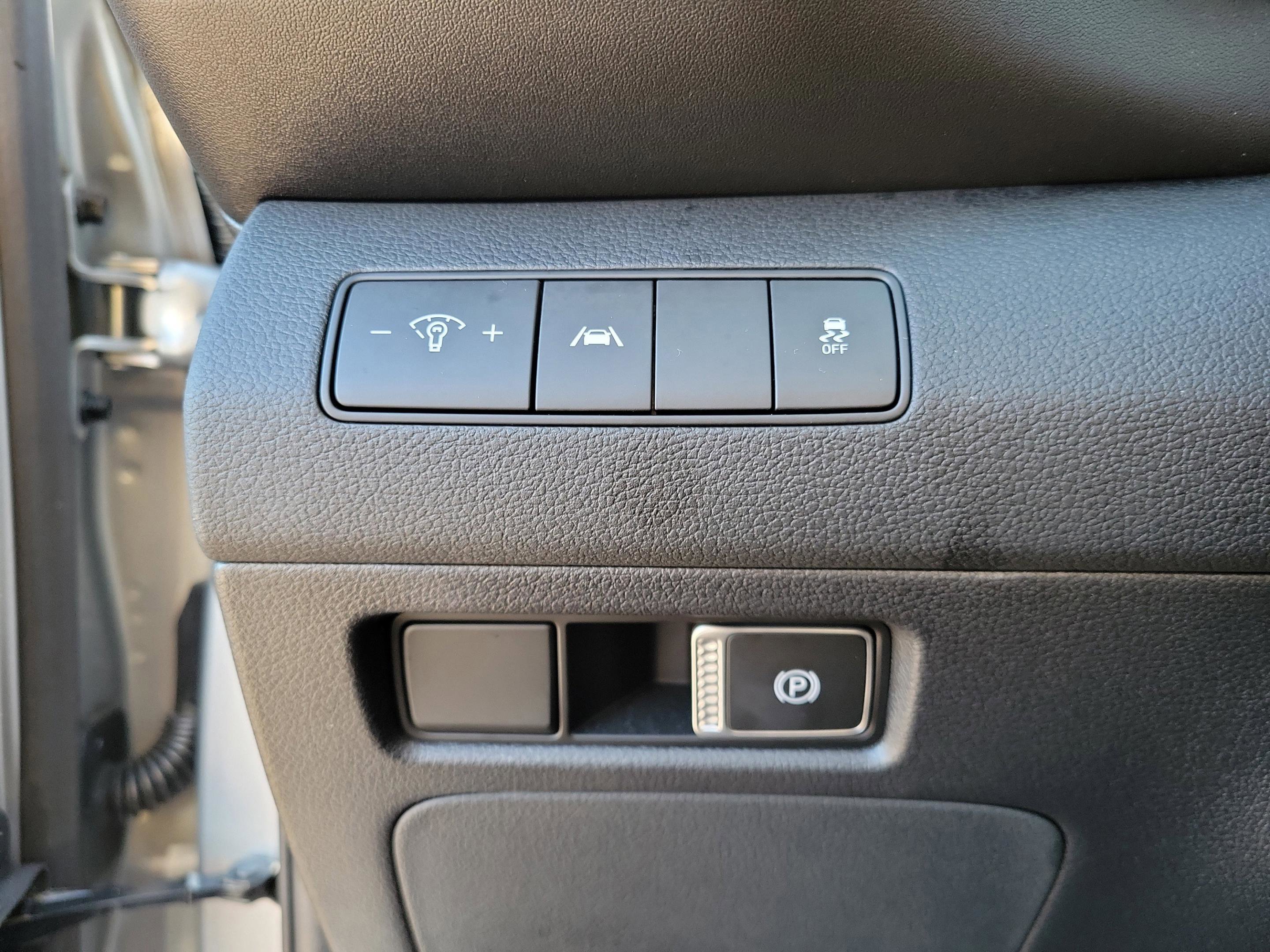 Used 2023 Hyundai Santa Fe SE image 22