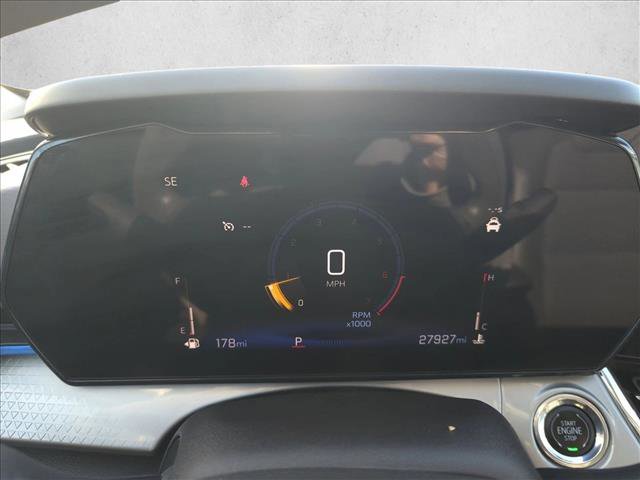 Used 2025 Chevrolet Trax LT image 10