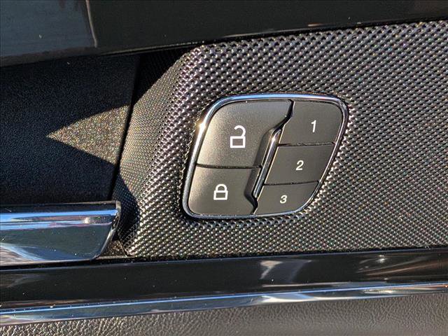 Certified 2022 Lincoln Nautilus Reserve w/ Luxury Package image 31