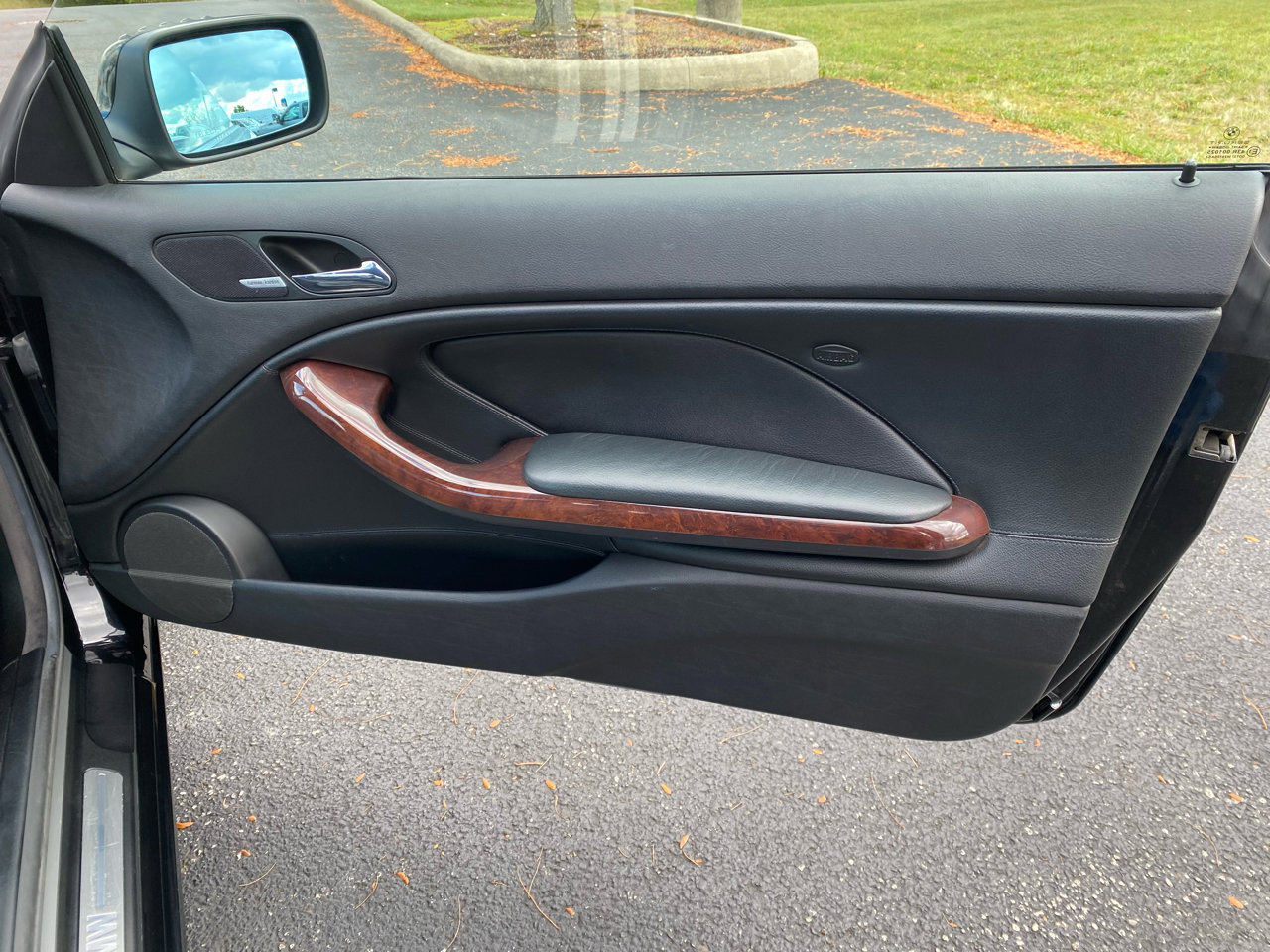 Used 2004 BMW 330Ci Convertible image 24