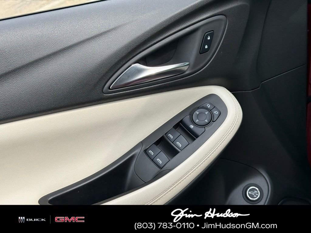 Used 2025 Buick Encore GX Sport Touring w/ Comfort Package FWD image 19