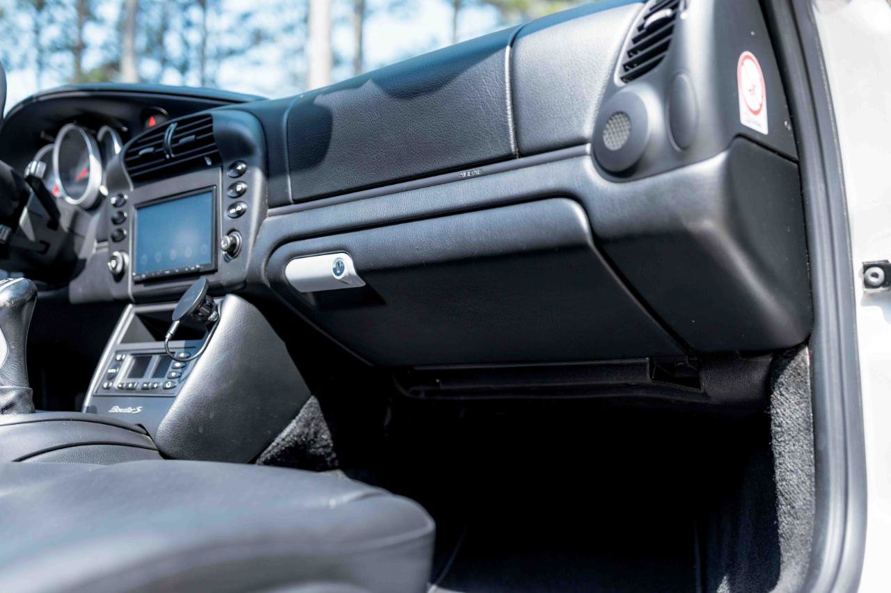 Used 2003 Porsche Boxster S image 44