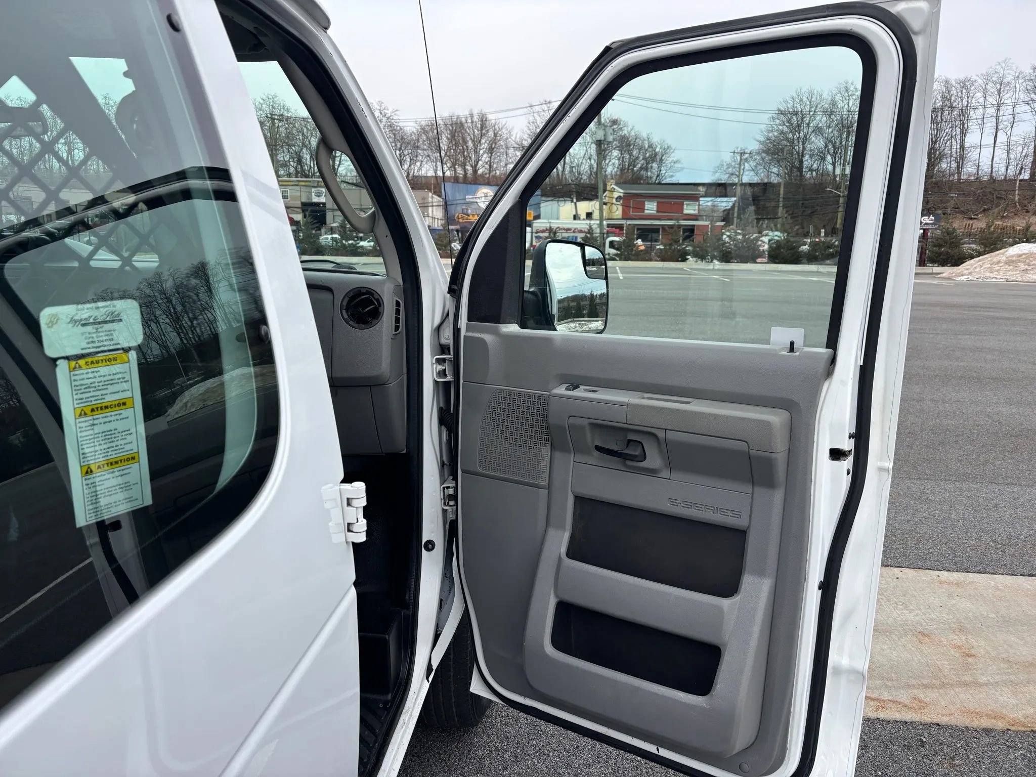 Used 2012 Ford E-150 and Econoline 150 w/ Commercial Cargo Van Pkg image 24