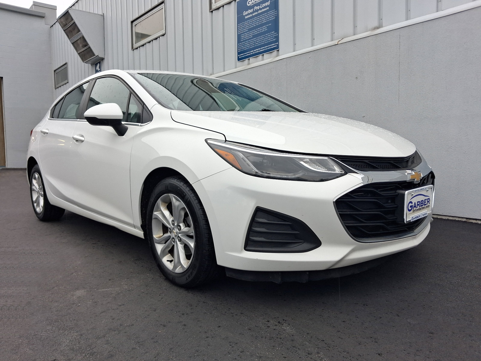 Used 2019 Chevrolet Cruze LT w/ Convenience Package FWD image 7