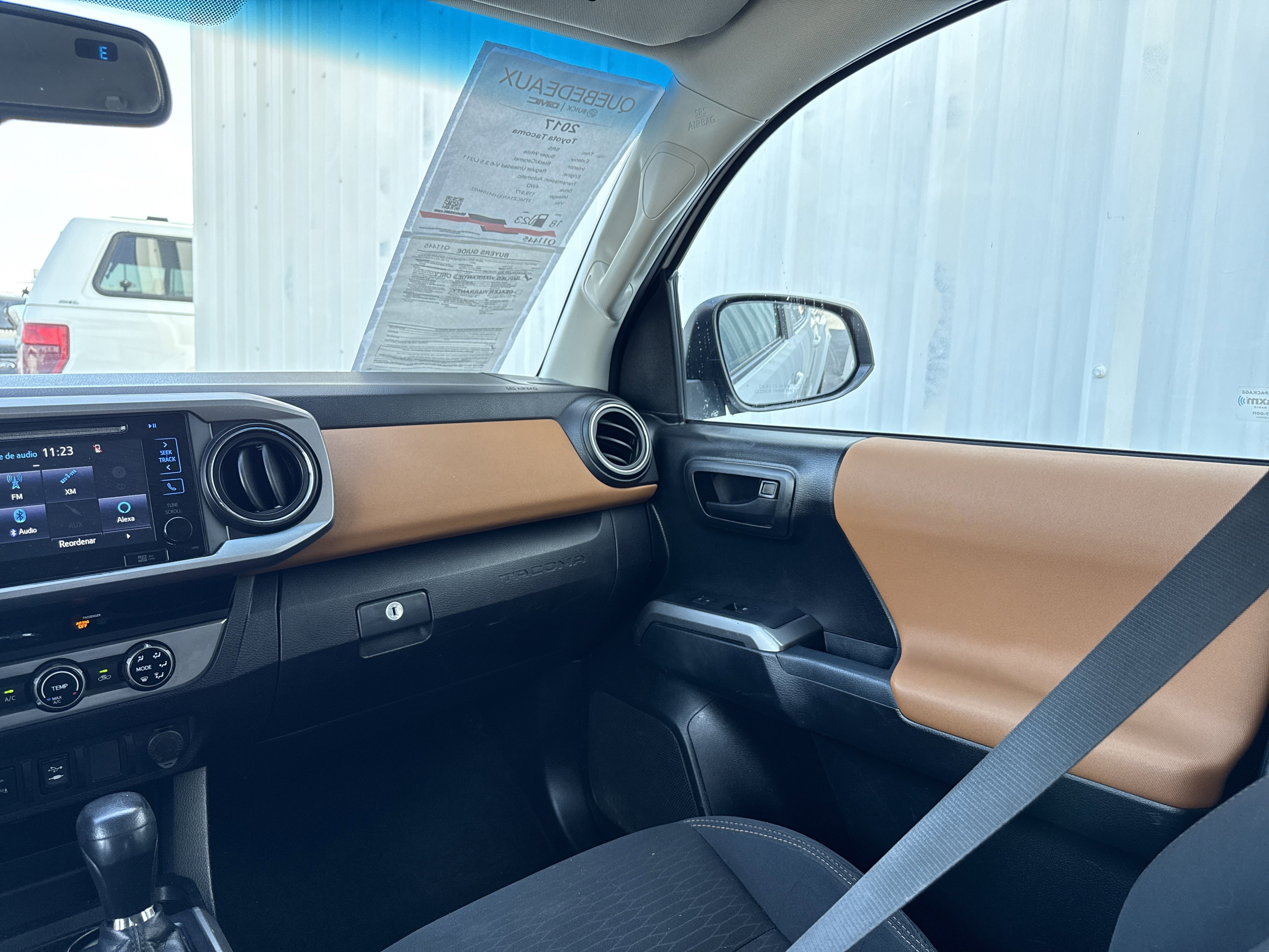 Used 2017 Toyota Tacoma SR5 w/ Tow Package image 20