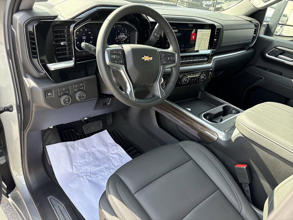 New 2026 Chevrolet Silverado 2500 LT image 12