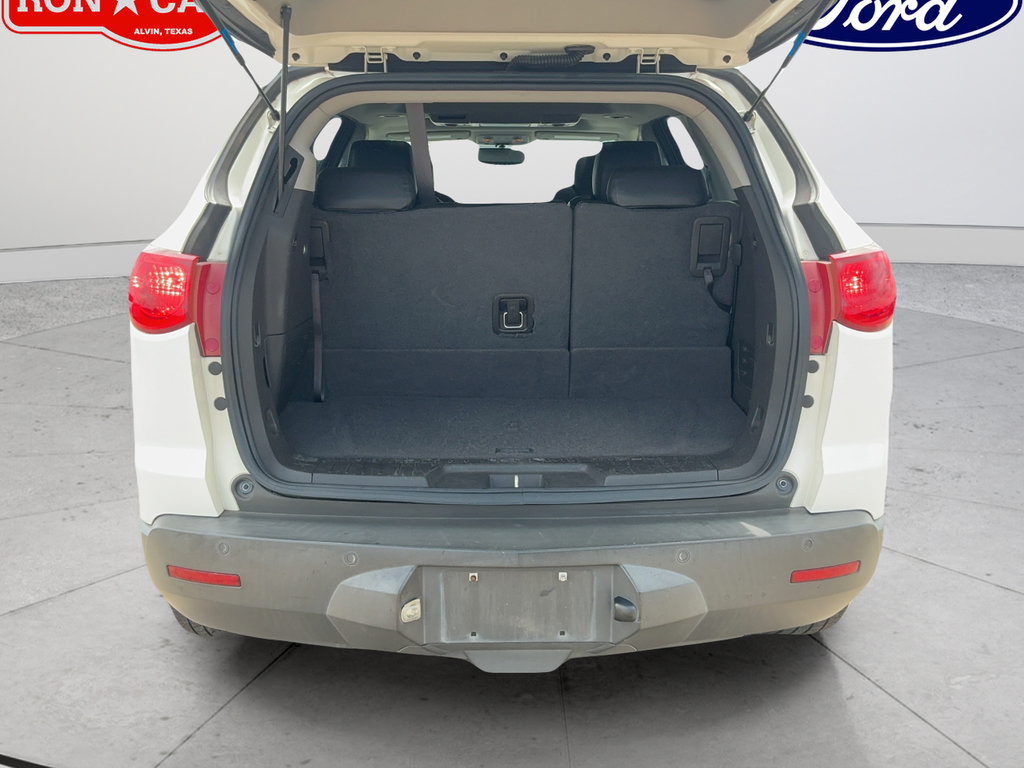 Used 2011 Chevrolet Traverse LT w/ Personal Connectivity Package FWD image 19