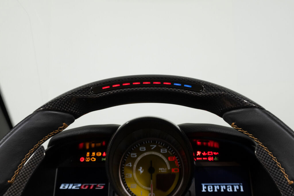 Used 2021 Ferrari 812 GTS image 35