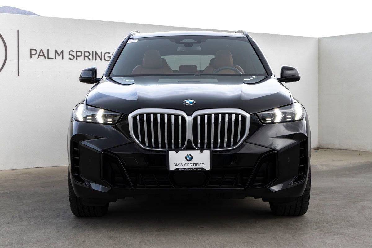 Certified 2024 BMW X5 xDrive40i w/ M Sport Package image 4