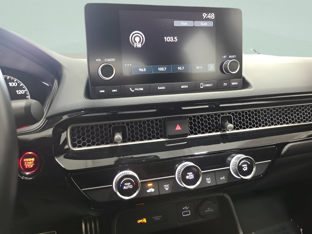 Used 2024 Honda Civic Sport image 27