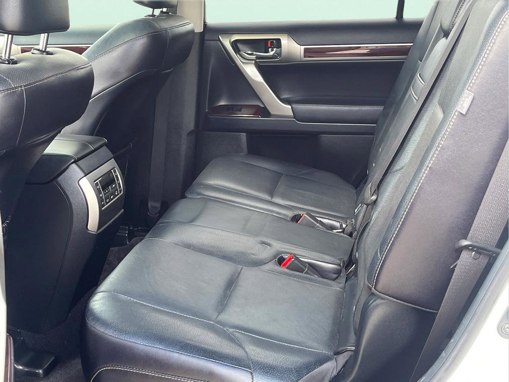 Used 2017 Lexus GX 460 Premium w/ Premium Package image 16