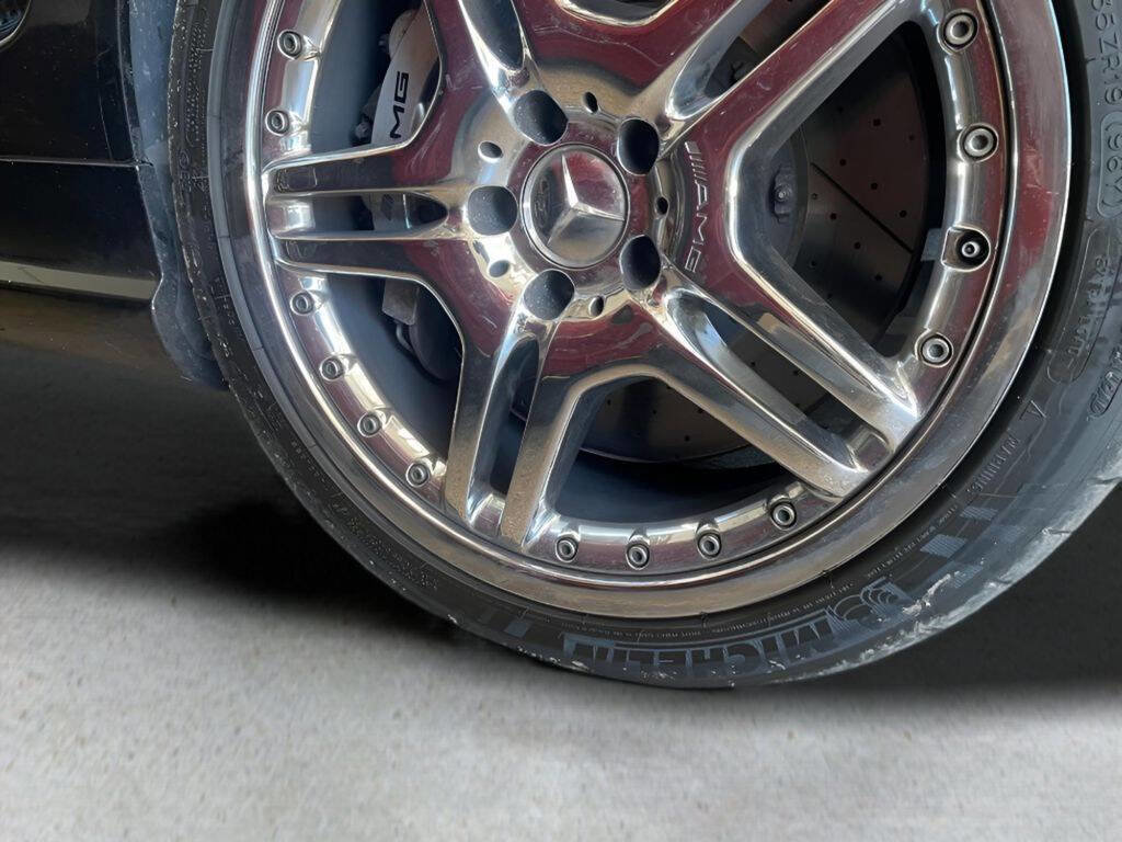 Used 2005 Mercedes-Benz SL 65 AMG image 33