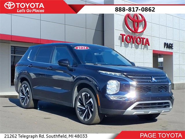 Used 2024 Mitsubishi Outlander SE Black Edition