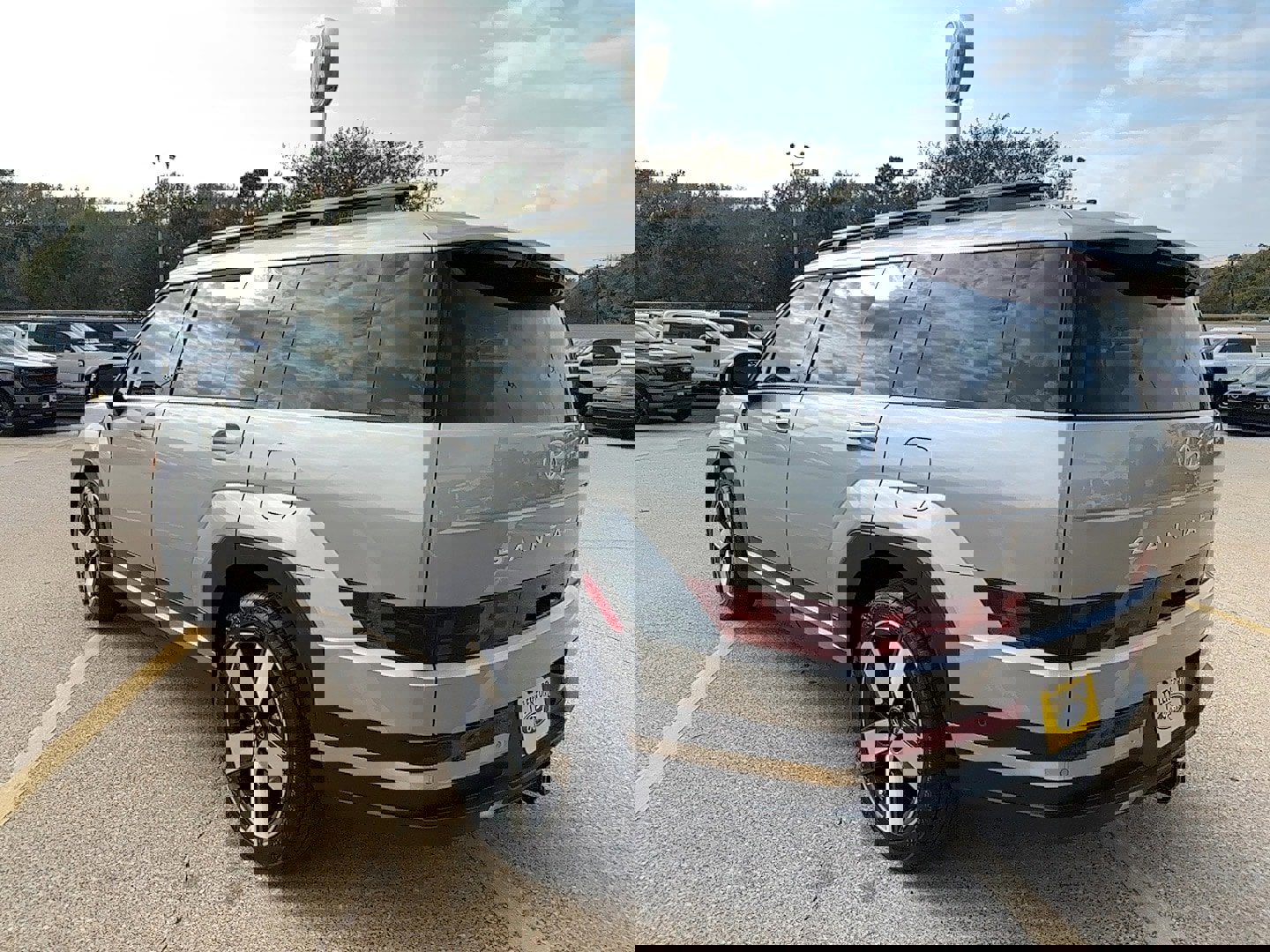 Used 2025 Hyundai Santa Fe Limited image 6