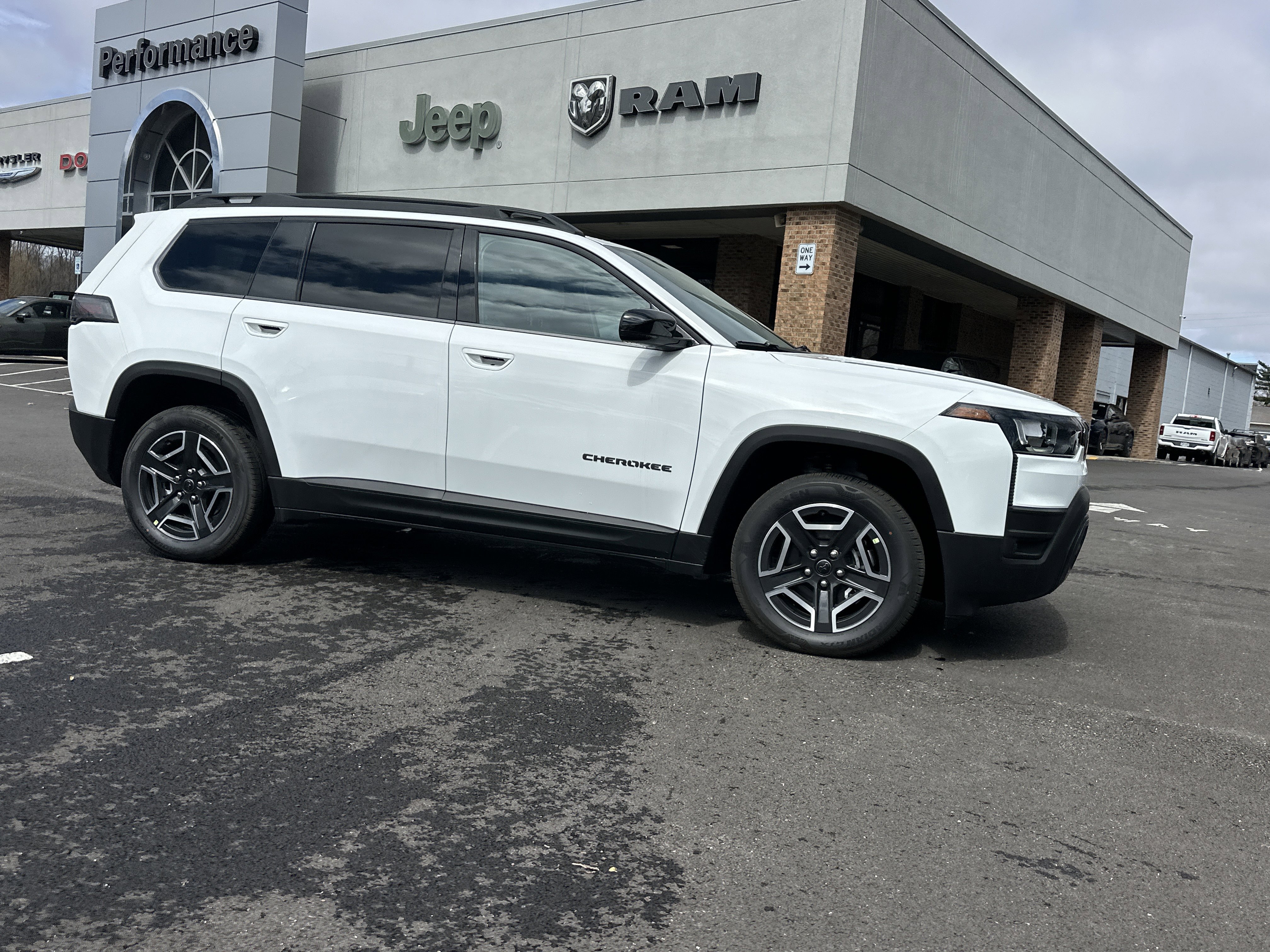 New 2026 Jeep Cherokee Limited AWD/4WD image 20