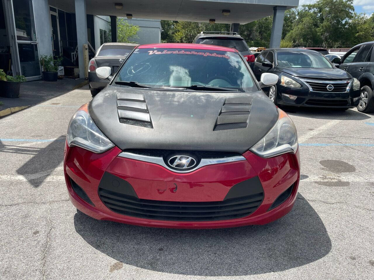 Used 2013 Hyundai Veloster FWD image 3