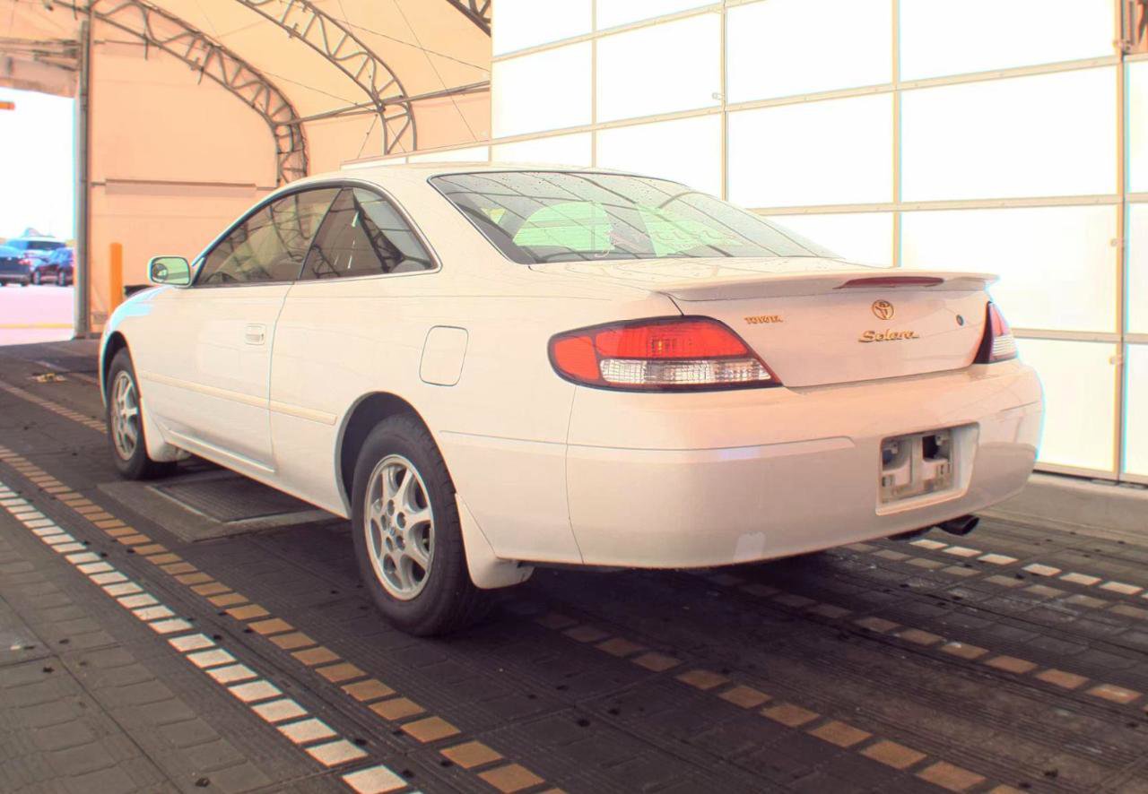 Used 2000 Toyota Solara SE FWD image 7