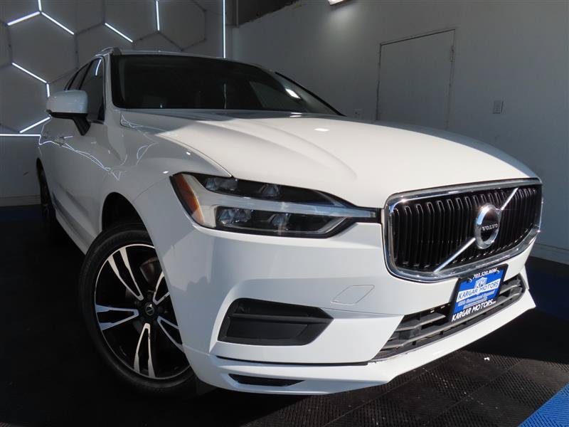 Used 2020 Volvo XC60 T6 Momentum w/ Protection Package Premier AWD/4WD image 3