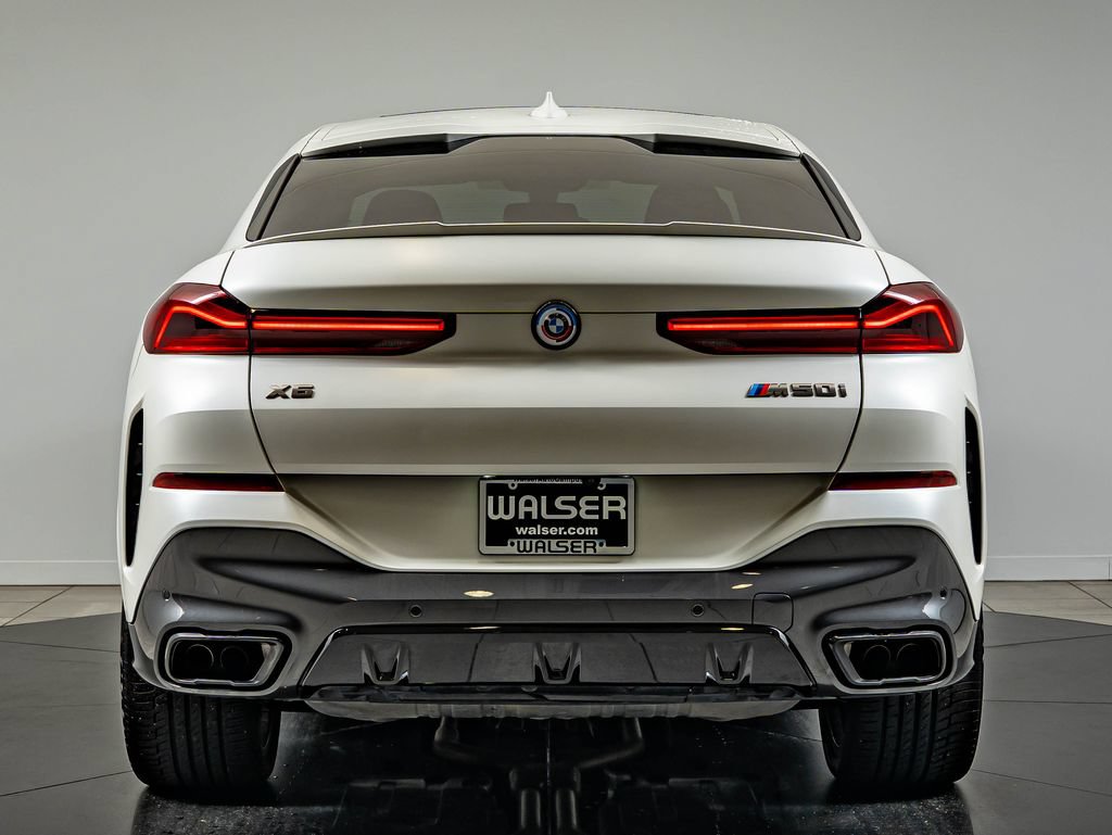 Used 2023 BMW X6 M50i AWD/4WD image 6