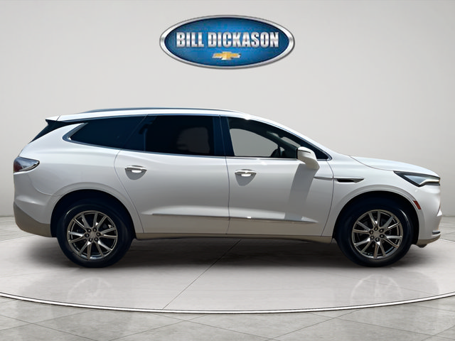 Used 2022 Buick Enclave Premium w/ Surround and Sites Package FWD image 11