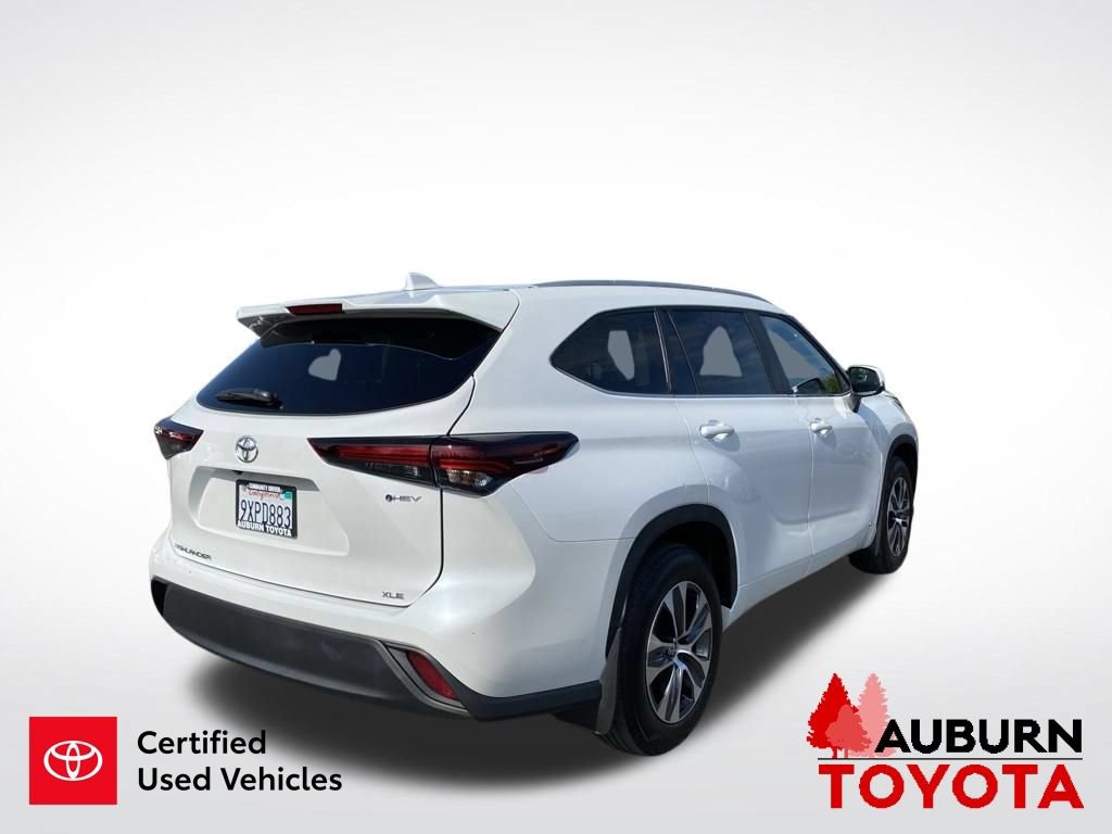 Certified 2026 Toyota Highlander XLE AWD/4WD image 8