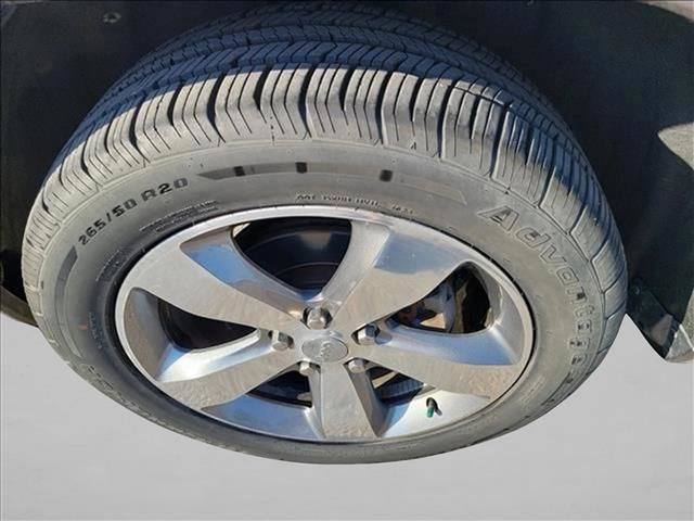 Used 2015 Jeep Grand Cherokee Overland w/ Advanced Technology Group image 7