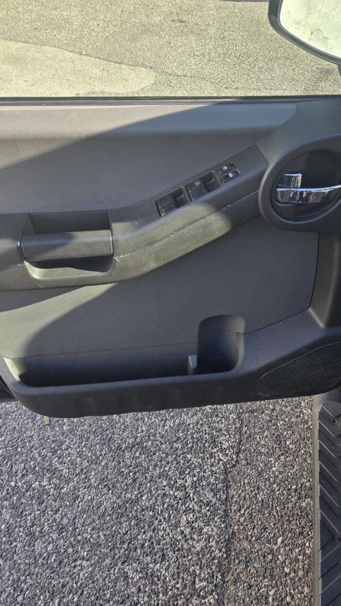 Used 2005 Nissan Xterra SE image 8