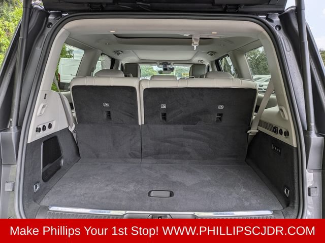 Certified 2022 Jeep Grand Wagoneer Series I w/ HD Trailer Tow Package AWD/4WD image 12