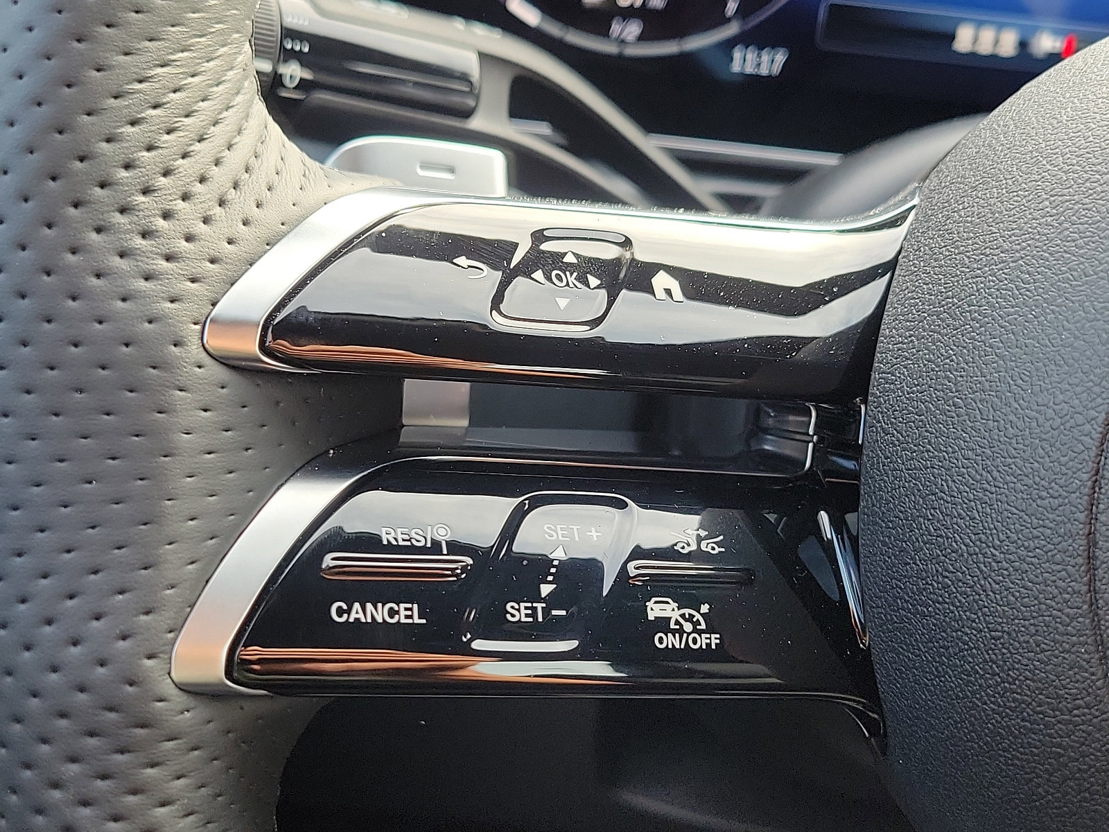 Certified 2024 Mercedes-Benz C 300 image 21