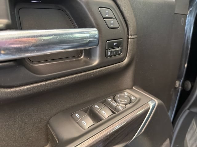 Used 2023 Chevrolet Silverado 2500 LTZ w/ LTZ Plus Package AWD/4WD image 12