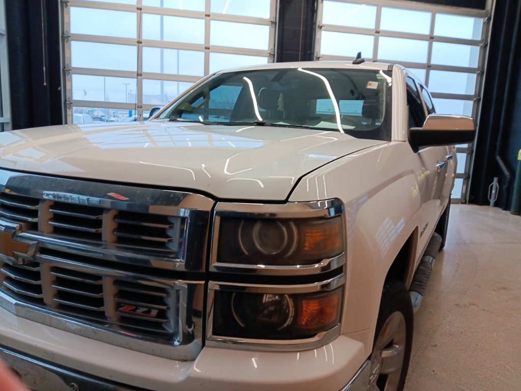 Used 2015 Chevrolet Silverado 1500 LTZ Z71 w/ LTZ Plus Package image 5