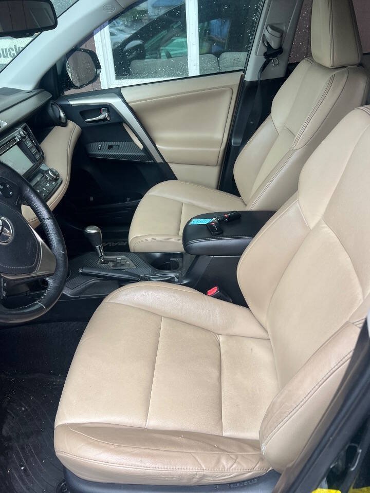 Used 2013 Toyota RAV4 Limited AWD/4WD image 9