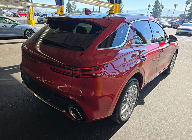 Used 2022 Genesis GV70 2.5T w/ Select Package AWD/4WD image 4