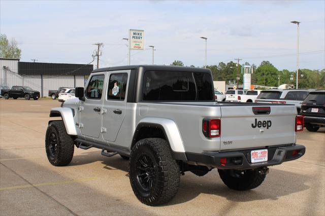 Certified 2024 Jeep Gladiator Sport image 9