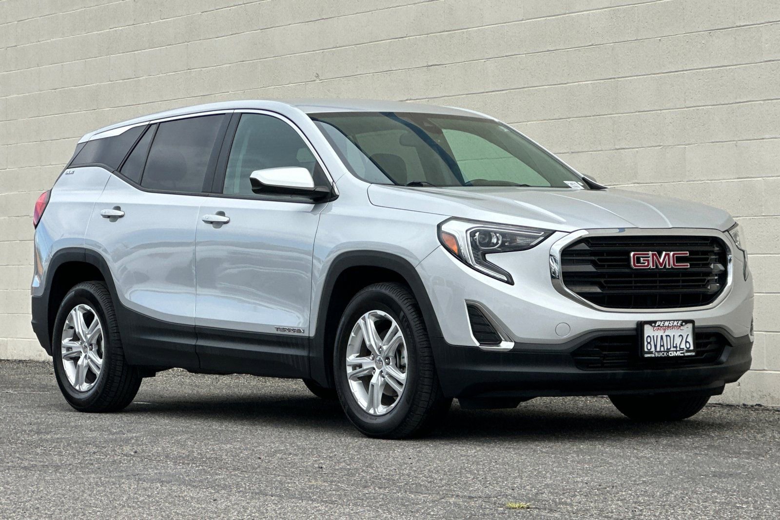 Certified 2021 GMC Terrain SLE image 2