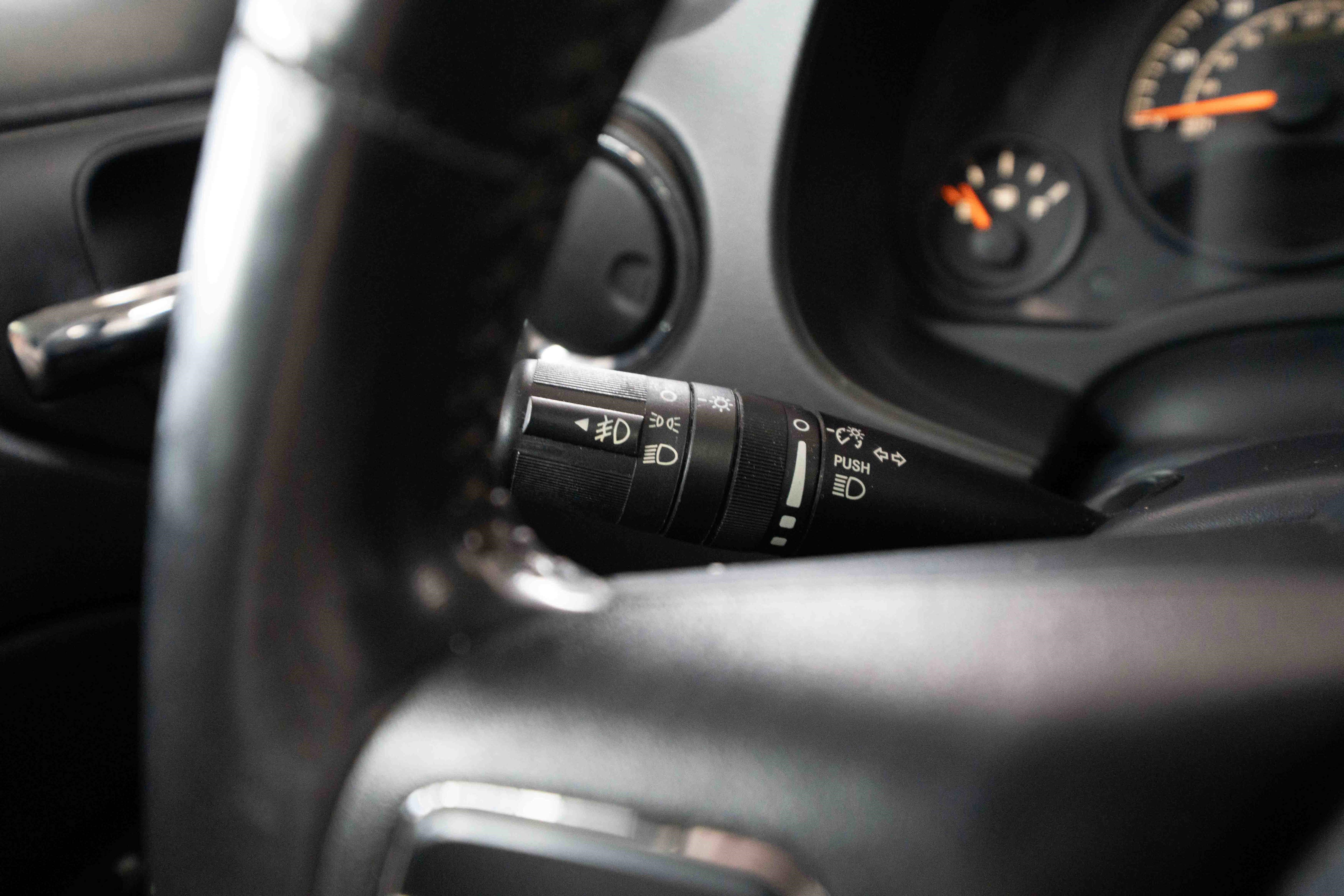 Used 2015 Jeep Patriot High Altitude AWD/4WD image 13