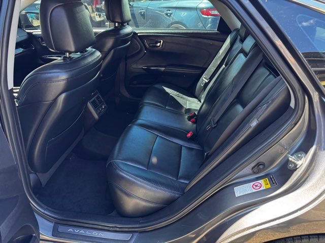 Used 2014 Toyota Avalon Limited FWD image 21