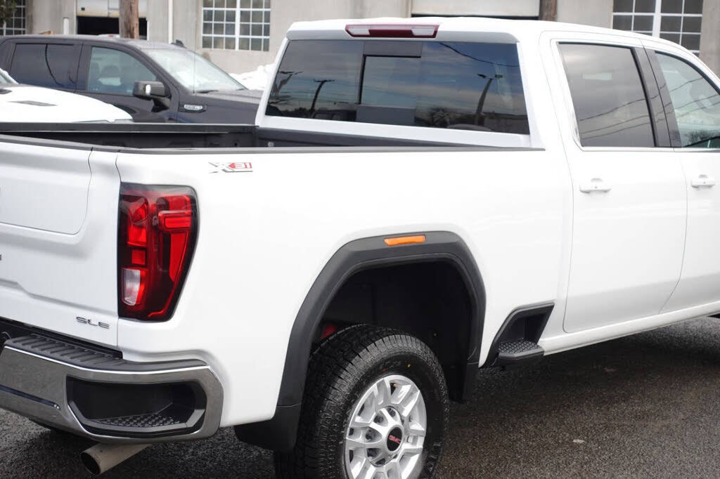 Used 2023 GMC Sierra 2500 SLE AWD/4WD image 12