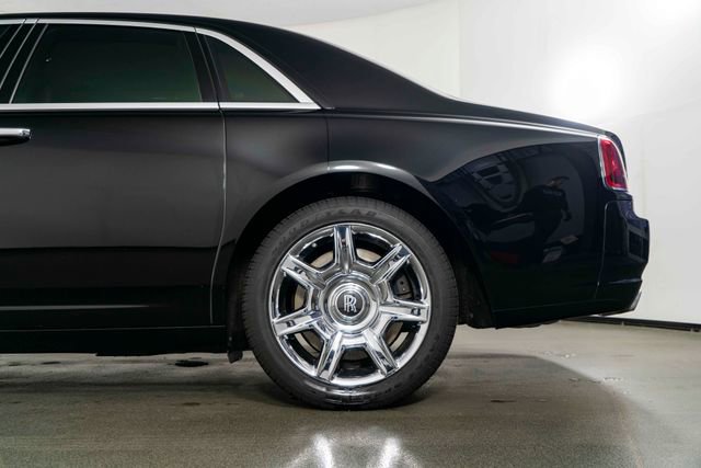Used 2012 Rolls-Royce Ghost image 13