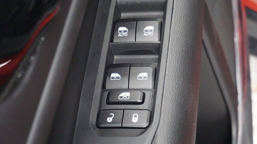 New 2026 Jeep Compass Latitude AWD/4WD image 29